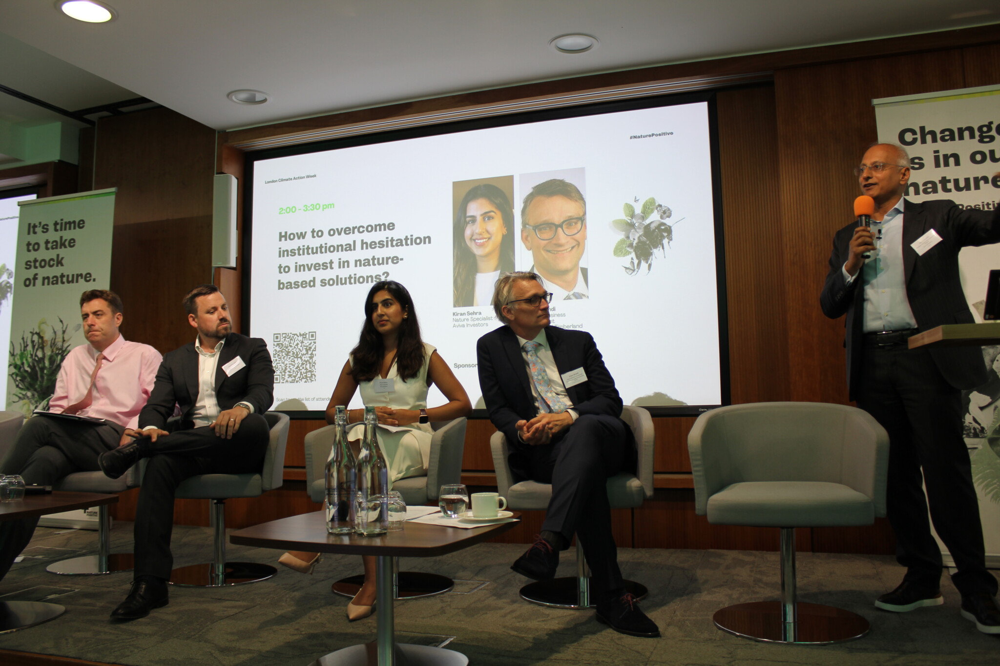 Representatives from Bank of America, AXA Investment Managers, Schroders, Aviva Investors, and BTG Pactual TIG composed the panel aimed at looking into the opportunities and challenges to scale investments in nature to achieve global goals. Photo: Mariana Ceccon/Nature4Climate